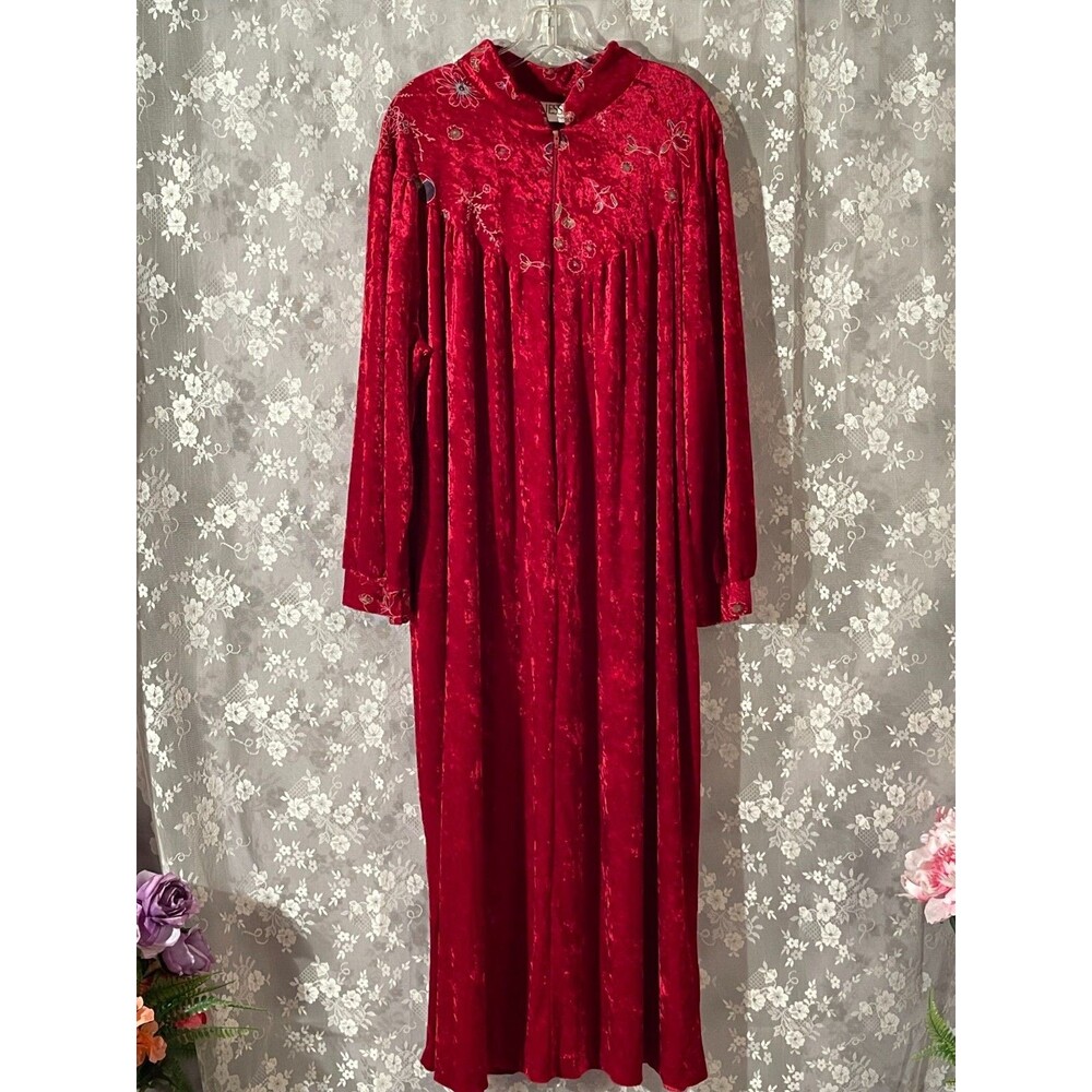 Vintage 90s Crushed Velvet Robe Size 2XL Retro 1990s Red Cozy Winter House Coat